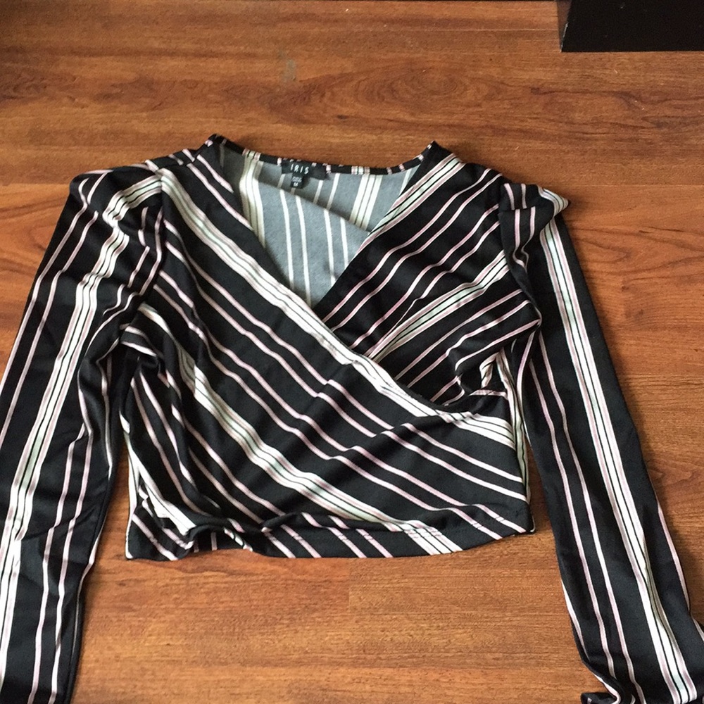 Cleave crossed striped shirt